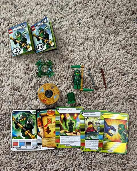 LEGO NINJAGO Lloyd ZX Spinner Set 9574, All Original Pieces and Cards