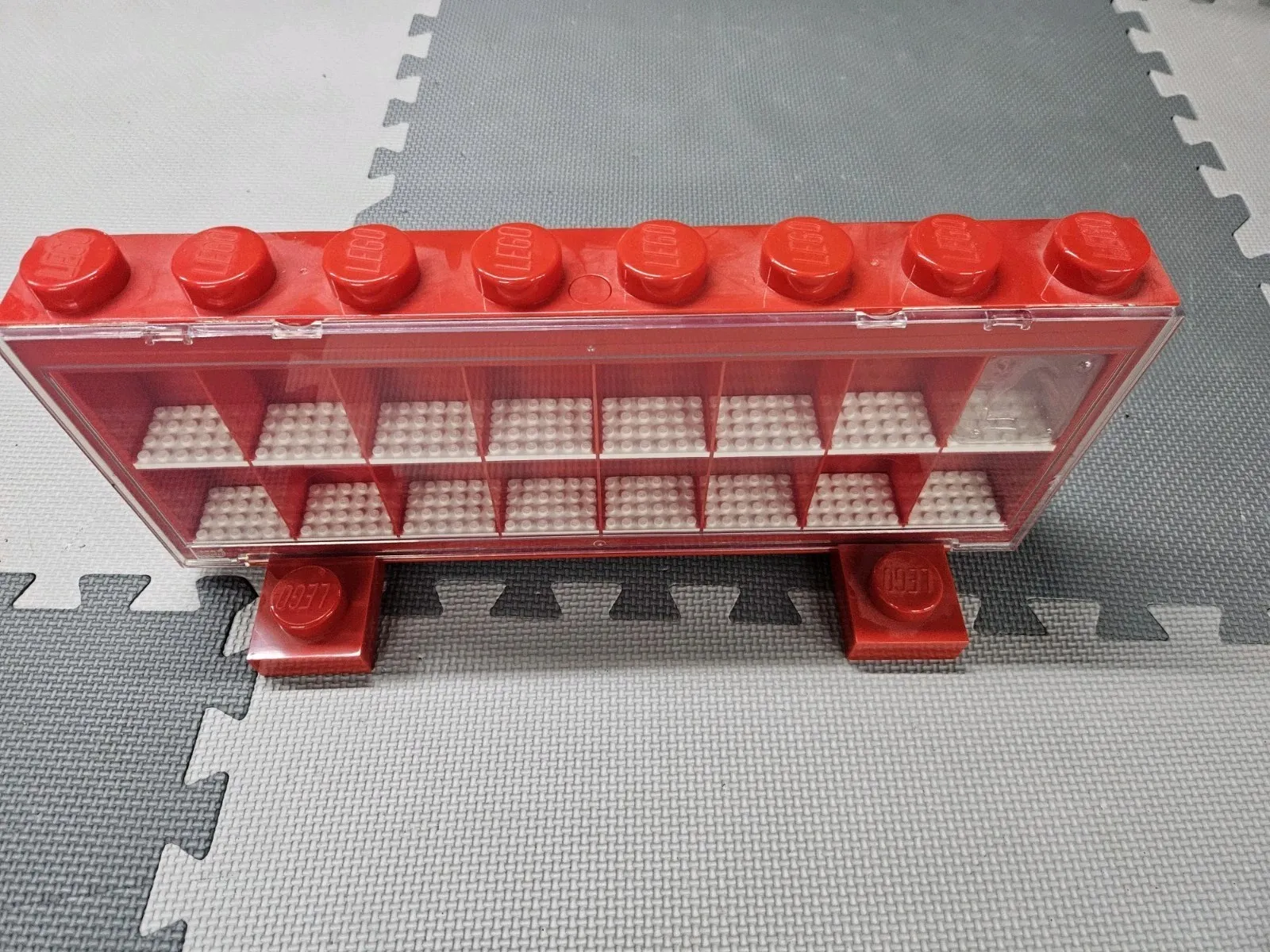 LEGO Red Stackable Minifigure Display Case Plastic 16 Compartments