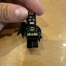 LEGO Batman Black Suit Minifigure w Cloth Cape +Cowl Super Heroes Figure