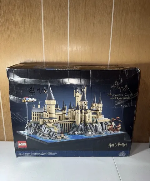 LEGO Harry Potter: Hogwarts Castle and Grounds (76419) Sealed Bags, Damaged Box