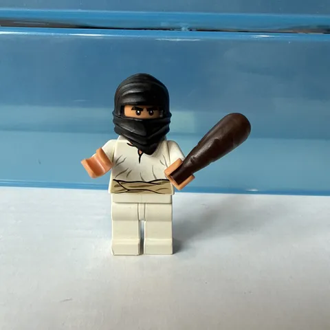 LEGO Indiana Jones Raiders Ark: Cairo Thug Club iaj038 7195 2009 Head Stuck