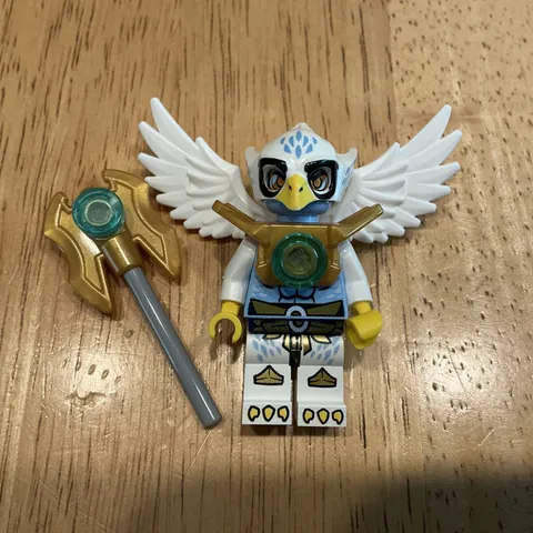 Lego Legends of Chima Equila Minifigure with weapon