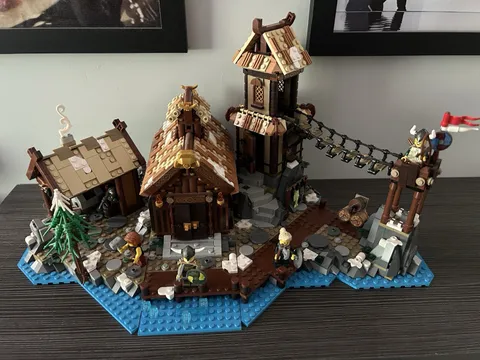 LEGO Viking Village 21343 Complete w/ Minifigs and Instructions