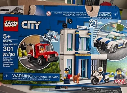 LEGO City Police Brick Box 60270 Complete Set 301 pcs Build & Rebuild