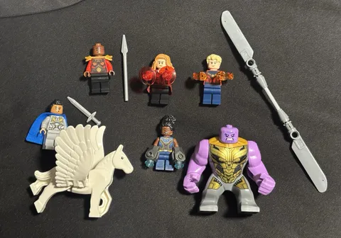 LEGO Marvel Avengers (Minifigures ONLY) from set 76266 Endgame Final Battle