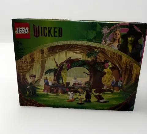LEGO Wicked 75687 Elphaba’s Retreat NEW 228 Pieces Sealed Wicked Movie