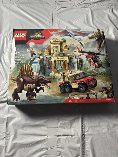 LEGO Jurassic World Spinosaurus Quetzalcoatlus Air Mission 76976