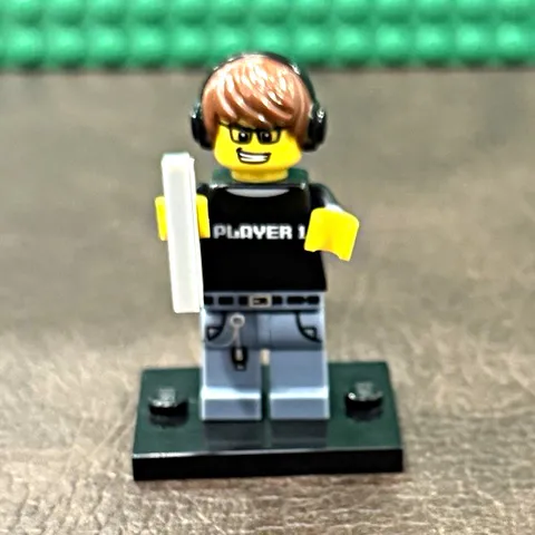 LEGO Minifigures Video game guy Series 12