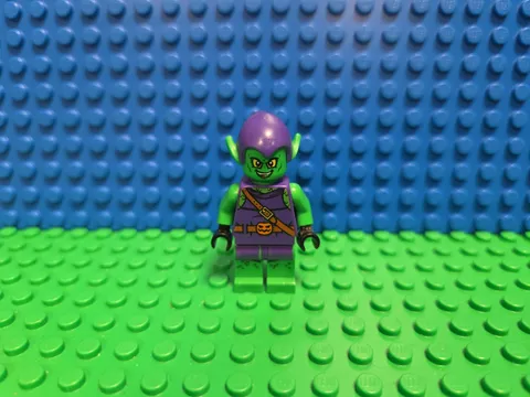 LEGO Green Goblin Minifigure sh0196 Marvel Super Heroes 10687  CMF Lot Retired 
