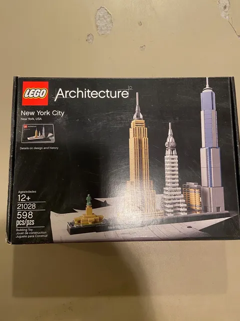 21028 lego architecture skylines new york city. Used. Complete with instructions