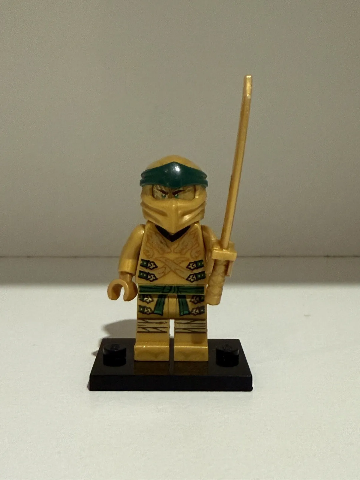 LEGO Ninjago Minifigure Lloyd Golden Ninja (71702)