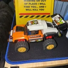LEGO CITY: Stunt Truck (60146) Complete, no instructions