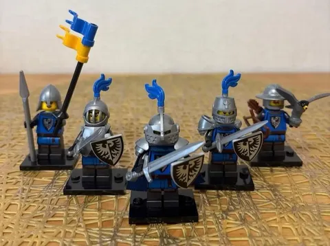 LEGO Minifigure Black Falcon Lot Set Bulk Sale