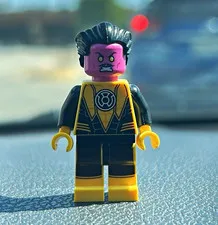 LEGO DC Sinestro Minifigure Purple Head Yellow Suit from LEGO Minifigures