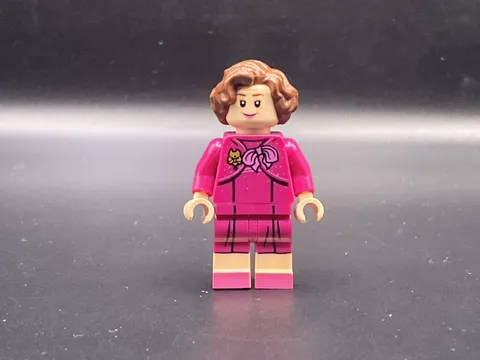 LEGO MINIFIGURE HARRY POTTER PROFESSOR DOLORES UMBRIDGE - MAGENTA DRESSS HP235