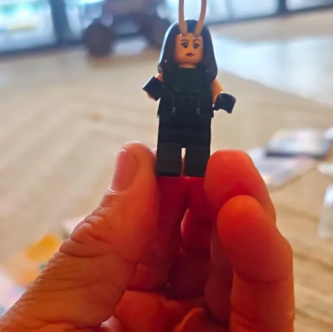 LEGO Marvel Mantis Minifigure 76107 Guardians of the Galaxy Genuine LEGO