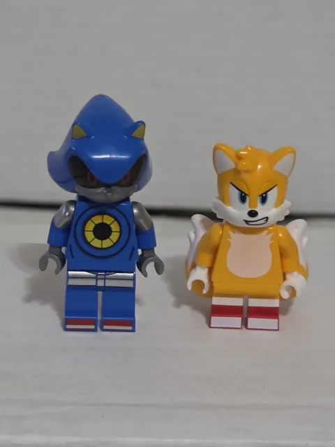 LEGO Sonic the Hedgehog Cyclone vs. Metal Sonic 77002 *Mini Figures Only