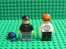Lot 2 LEGO SPEED CHAMPIONS minifigs Mercedes-AMG G 63 SUV Driver F1 W12 E M54