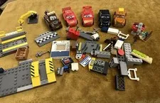 LEGO Juniors Cars Smokey’s Garage 10743  + Classic Mater 8201  - Incomplete