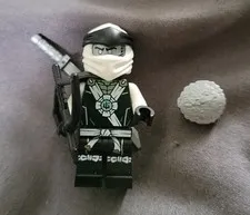 LEGO® Ninjago Zane Minifigure with Scabbard Legacy Ice Ninja 71738 njo0635