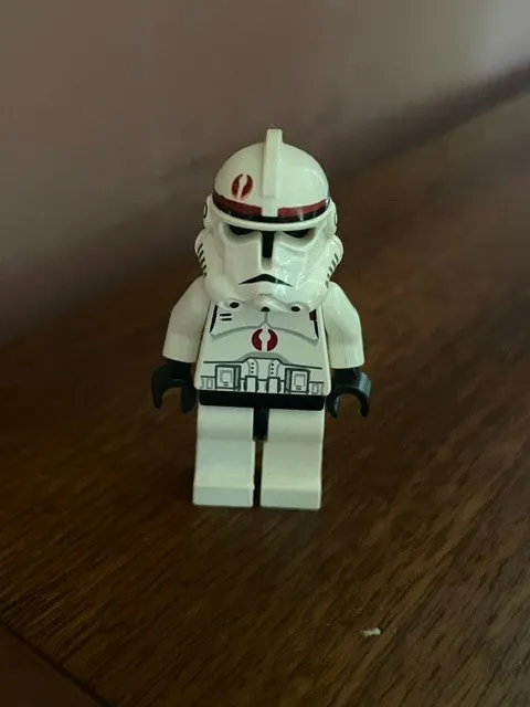 LEGO Star Wars Clone Trooper 7250 91st Mobile Recon Minifigure Red Markings
