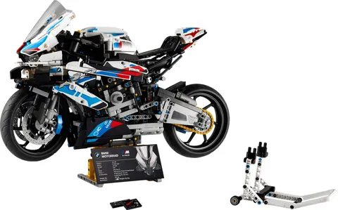 TECHNIC: BMW M 1000 RR (42130) Complete New Sealed (bagged)