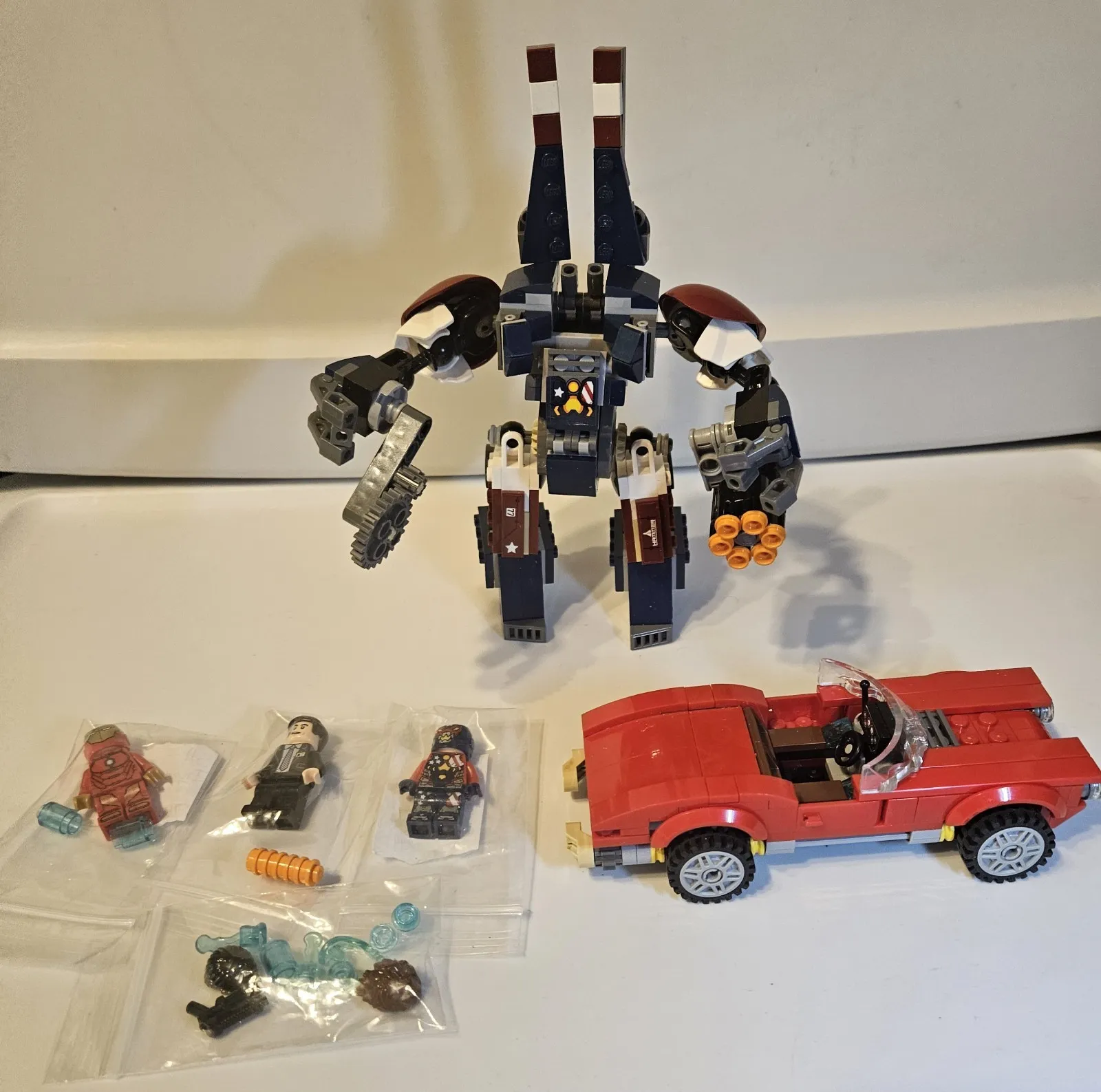 LEGO Marvel: Iron Man: Detroit Steel Strikes (76077) 100% Complete.  No Box/Book