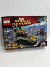 LEGO Marvel Super Heroes Captain America vs. Hydra (76017)