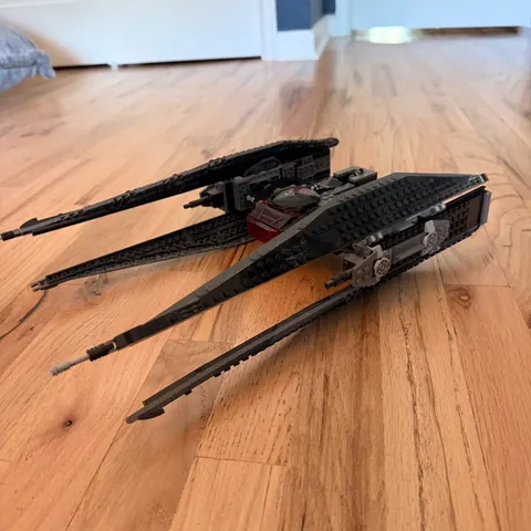 LEGO Star Wars: Kylo Ren's TIE Fighter (75179) no missing pieces no mini fig