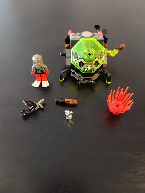 Lego Aquazone Stingray CRAB 6140 incomplete