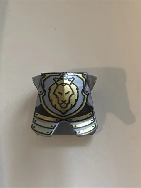 Lego King’s Knight Minifigure Armor Breastplate #2587pb32 Flat Silver