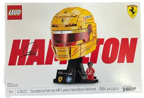 LEGO Editions Scuderia Ferrari HP Lewis Hamilton Helmet    884 PCS.