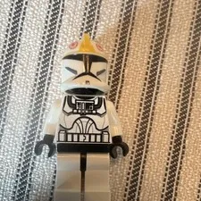 LEGO Star Wars Clone Trooper Minifigure, White Armor w/ Helmet, Yellow Markings