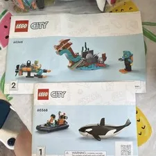 LEGO CITY 60368 Illustrated Manuals with Partial Bricks & Minifigures