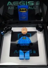 Lego Minifigure Nightwing Sh0442 Pristine Brand New Unassembled 
