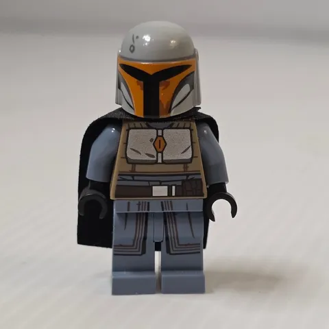 LEGO Mandalorian Din Djarin in Beskar Armor minifigure sw1135