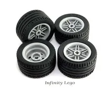4 LEGO Tyre 43.2 x 22 ZR  Wheel Light Grey Rim Hub Axle Hole 44309 56145 5327