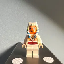 LEGO Ahsoka Tano Minifigure White Outfit Plastic Single Figure