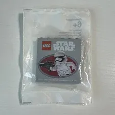 Lego STAR WARS Toys R Us Exclusive 2015 Stormtrooper Brick BRAND NEW