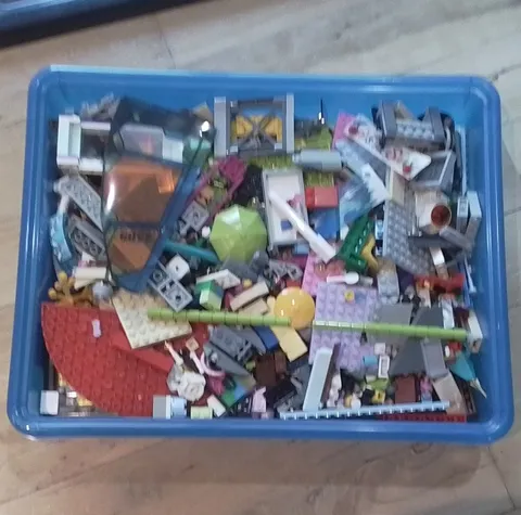LEGO Multicolor Bulk Lot Loose Pieces/Parts Mixed 4 Pounds 8 Oz With A Container