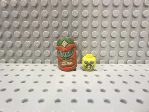 Lego Series 11 Minifigure Island Warrior col167 Mask Head Only MINT Condition