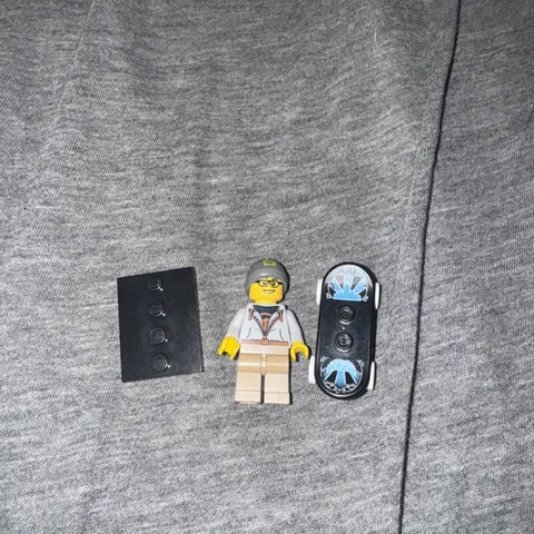 LEGO Street Skater minifigure CMF Series 4 8804