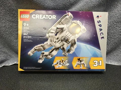 LEGO CREATOR: Space Astronaut (31152) Factory Sealed