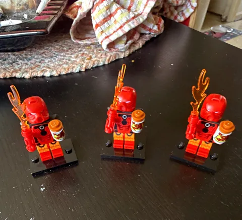 LEGO Minifigures Series 29 Bionicle cosplayer Lot of 3