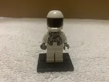 LEGO®: MiniFigure Astronaut - Space