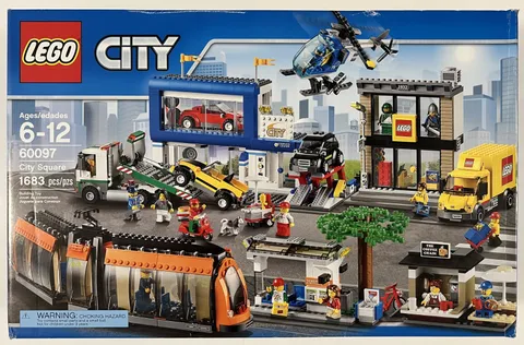LEGO CITY: City Square (60097) NISB (damaged box) please read