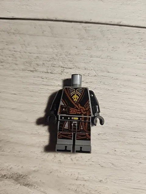 LEGONinjago Cole Minifigure Black Ninja Hands of Time ~ Torso & Legs njo0280