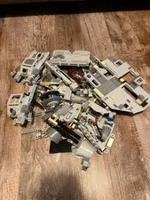 LEGO Star Wars Bulk Pieces Lot!  Millennium Falcon, And More! 5.2 Pounds!