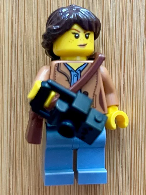 LEGO cty0921 Set 60202 People Pack Nature Photographer - Female, Nougat Jacket