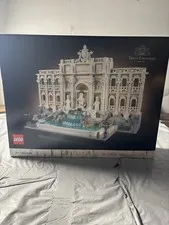 LEGO Architecture Trevi Fountain Set - 1880 pieces (21062)